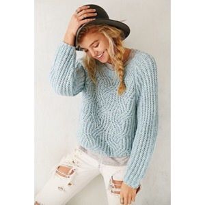 Kimchi blue cropped pullover sweater