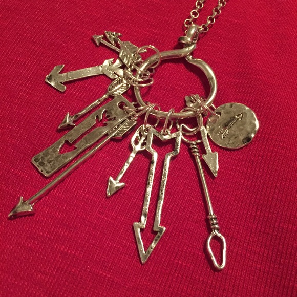 Arrow long silver statement necklace boho gypsy - Picture 4 of 4