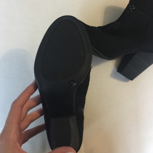 Sole society black bootie - Picture 2 of 4