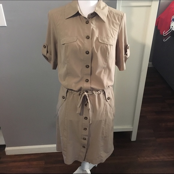 tan button down dress