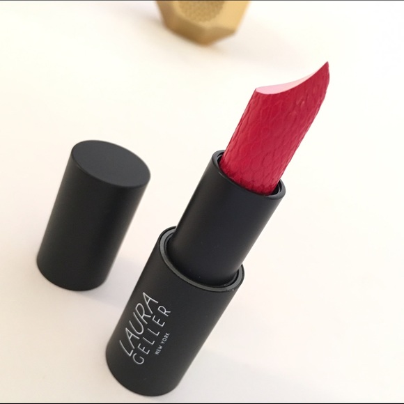 New Laura Geller Baked Iconic 💄