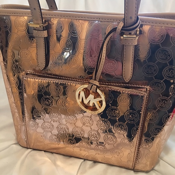 Michael Kors Rose Gold Bag