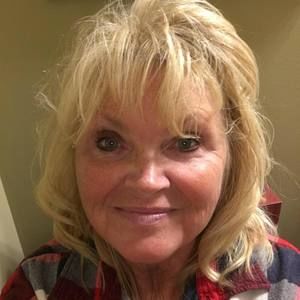 Meet your Posher, Deborah