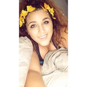 Meet your Posher, Kaylie