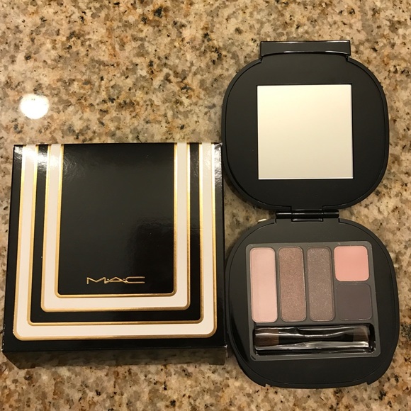 🆕Mac eyeshadow - Picture 2 of 4