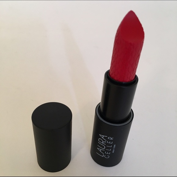 New Laura Geller Baked Iconic Lipstick 💄