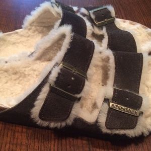 BIRKENSTOCK SANDALS SZ 10