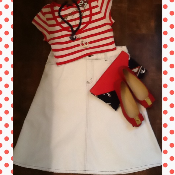 Lauren Ralph Lauren Dresses & Skirts - 🎉HOST PICK🎉Ralph Lauren denim skirt