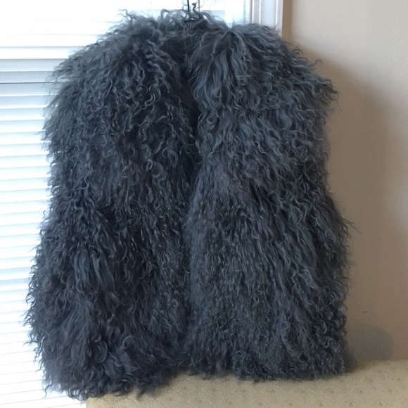 Michael Kors lamb fur vest size S - Picture 2 of 4