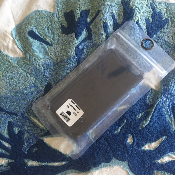 Free people iPhone 6 case - Picture 2 of 3