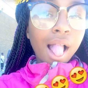 Meet your Posher, Lashay