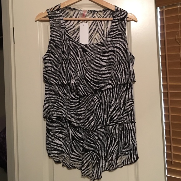 BNWT zebra print tiered tank top - Picture 1 of 2
