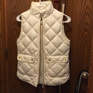 Jcrew excursión women's quilted down vest ivory