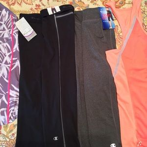 🍀CLOSING UP SALE! $5 Each separate... NEW BOTTOMS