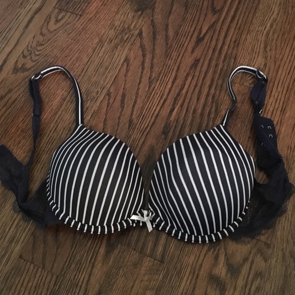 Tommy Hilfiger bra
