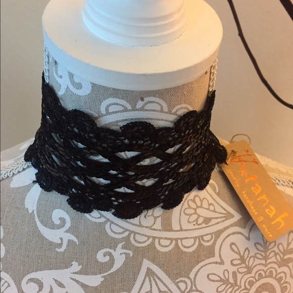 Choker and Bracelet Set