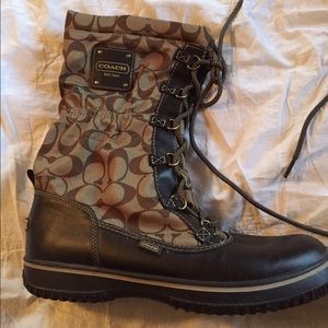 Coach boots