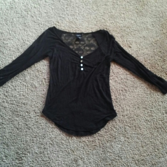 Rue 21 shirt - Picture 1 of 3