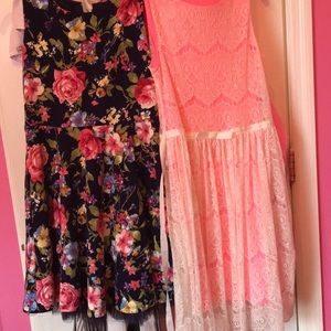 2 girls dresses