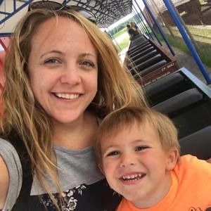 Meet your Posher, Samantha