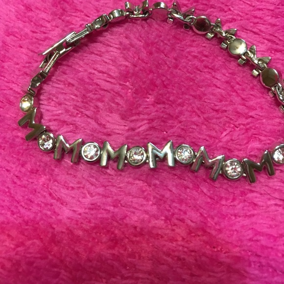 Bracelet - Picture 1 of 1