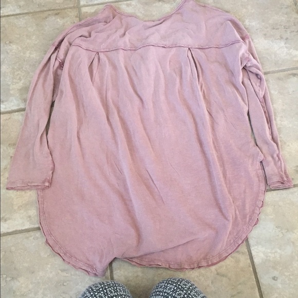 ❗️SOLD❗️Free People Henley Top - Picture 2 of 4