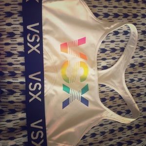 Brand new Victoria Secret Sports Bra