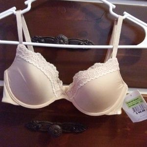 ❌BUNDLED❌ Calvin Klein Bra with Tags