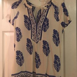 Cream and blue patterned top