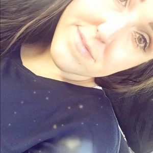 Meet your Posher, Stephanie