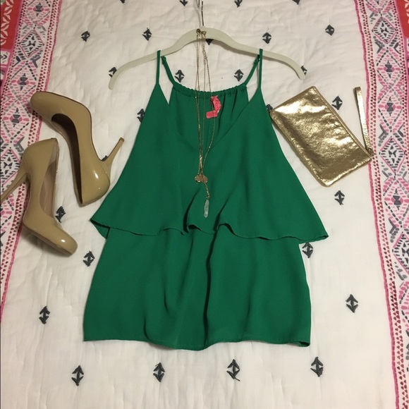 🎉HOLIDAY MARKDOWN Eight Sixty Chiffon Tank