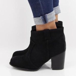 Splendid Lakota Bootie