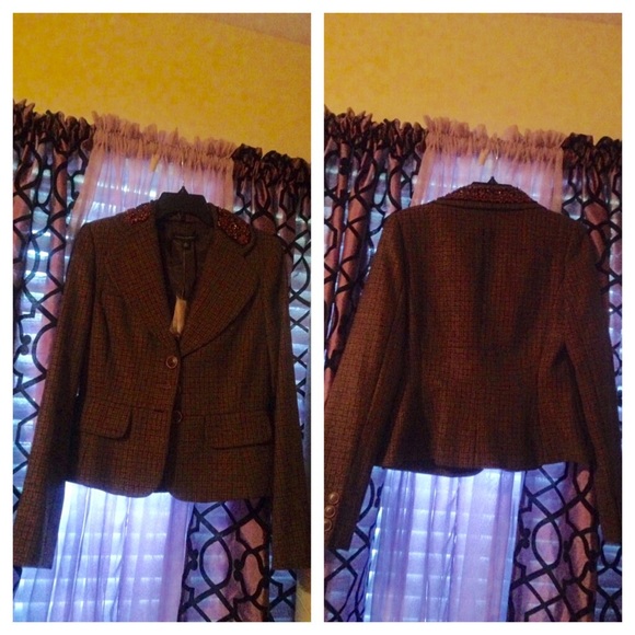 blazer never been worn before - Picture 4 of 4