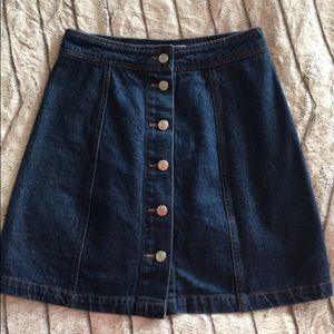 Denim skirt