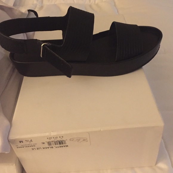 Shoes - Picture 3 of 4