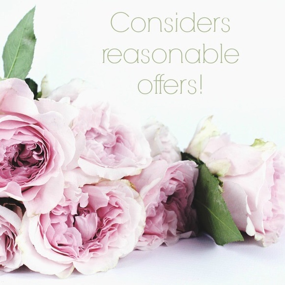 ✨Make Me An Offer✨