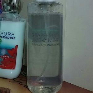 DISCONTINUED VICTORIA SECRET FRAGRANCE MIST🍈🍬