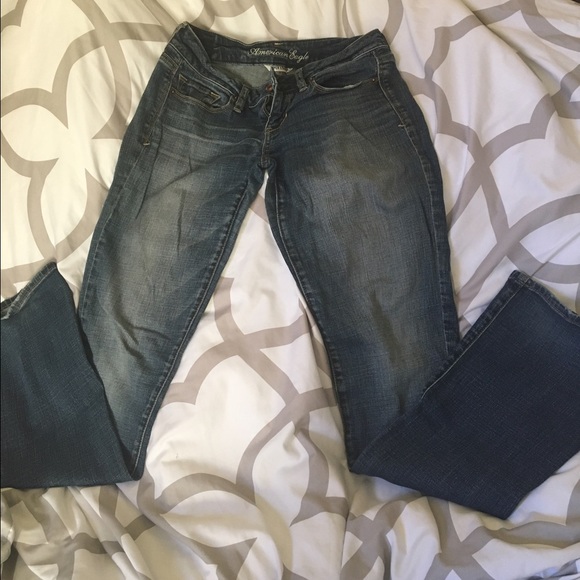 ✨American Eagle Skinny Kick denim jeans✨