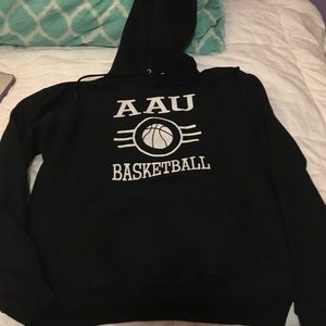 AAU basketball hoodie M