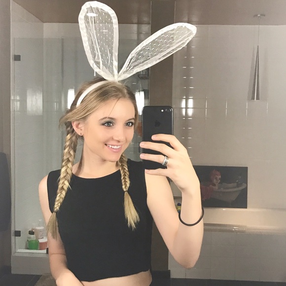 • White Mesh Bunny Ears • 🐰❤️ - Picture 2 of 4