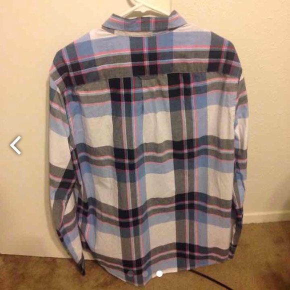 Men's American Eagle Long-Sleeve Button Up - Picture 3 of 3