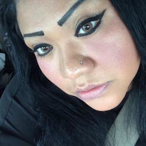 Meet your Posher, Lorena