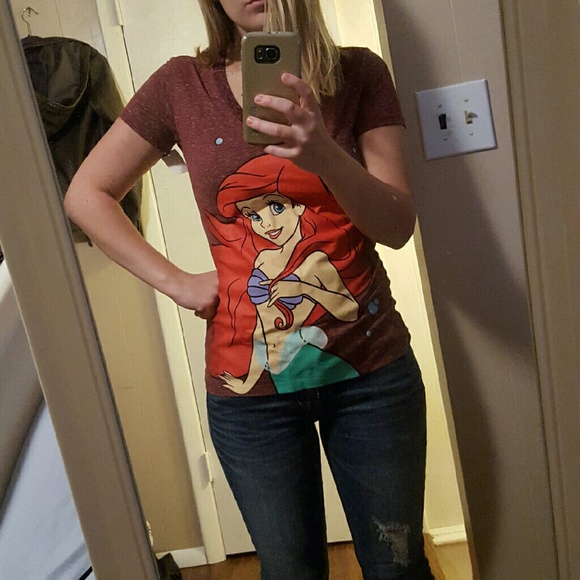 Disney Ariel little mermaid t- shirt