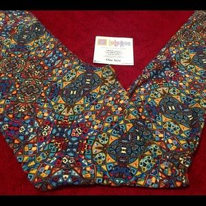 Brand New in bag LulaRoe leggings OS