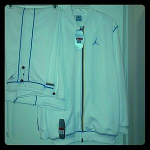 Air Jordon Track Suit