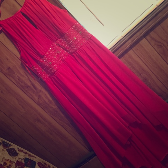 Jessica Howard prom dress