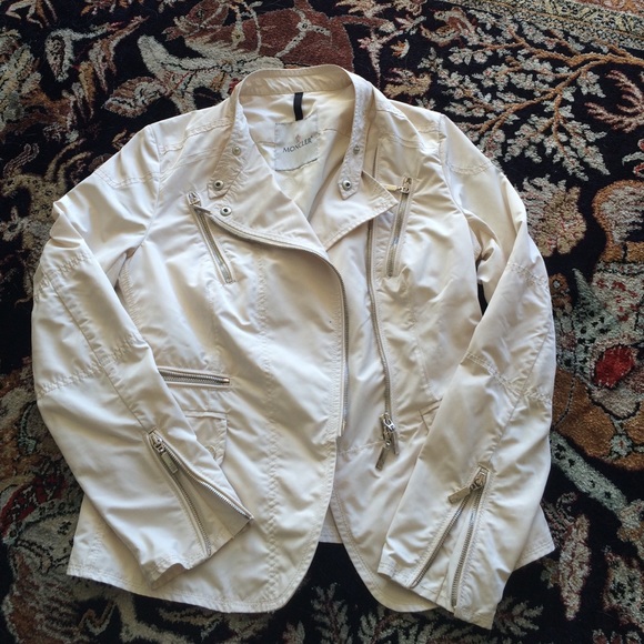 Beautiful, off-white, like new Moncler fall jacket