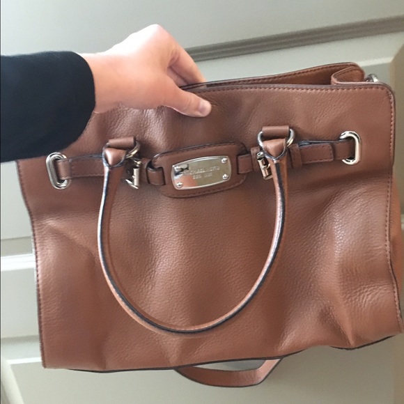 Michael Kors purse - Picture 3 of 4