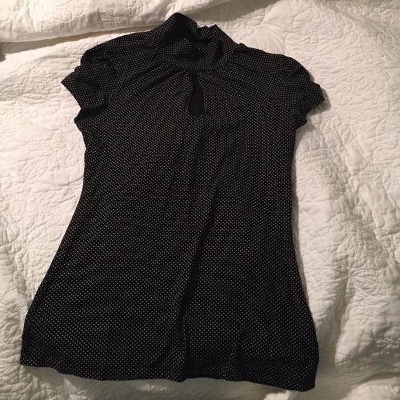 Express top with keyhole
