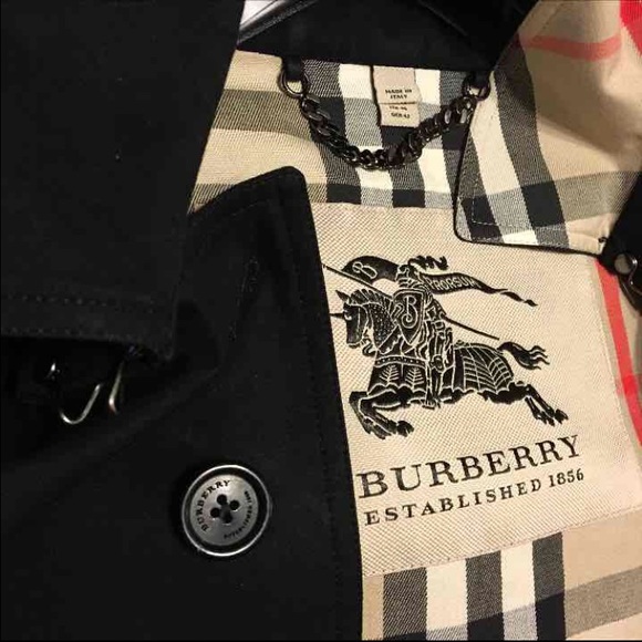 BURBERY Double Breasted Trench Coat